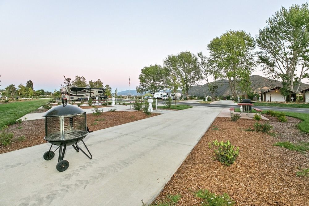 Flying Flags Rv Resort & Campground Buellton Exterior foto