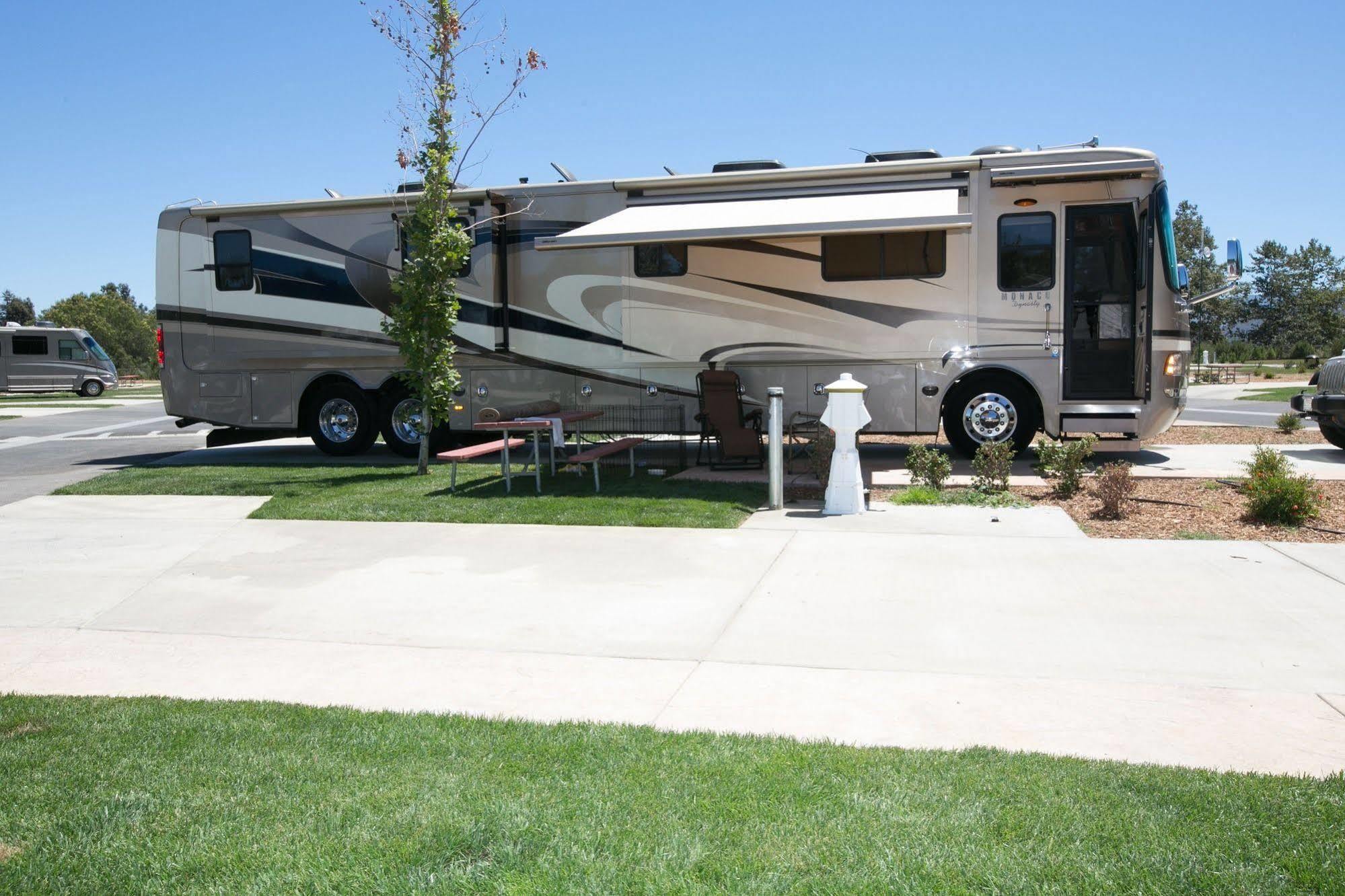 Flying Flags Rv Resort & Campground Buellton Exterior foto